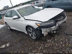 1HGCV1F91JA075393 2018 HONDA ACCORD