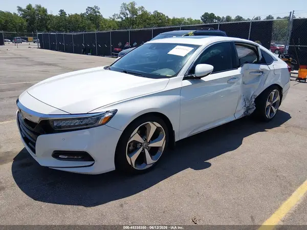 1HGCV1F91JA123247 2018 HONDA ACCORD - Image 2