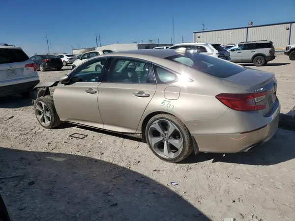 1HGCV1F91JA135415 2018 HONDA ACCORD - Image 2