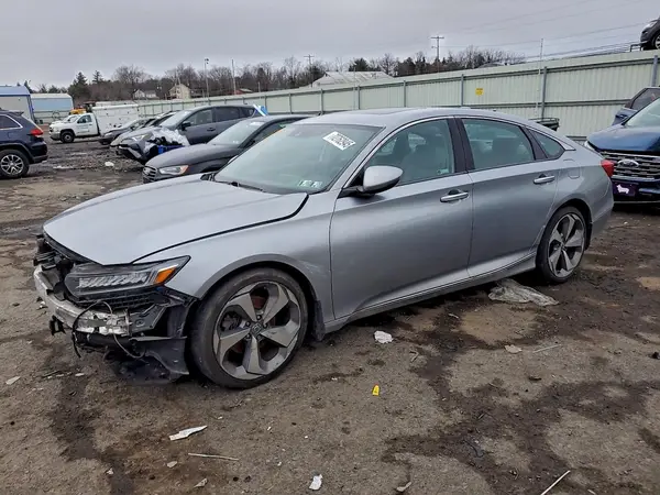 1HGCV1F91JA153915 2018 HONDA ACCORD - Image 1