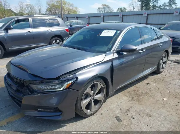 1HGCV1F91JA173565 2018 HONDA ACCORD - Image 2