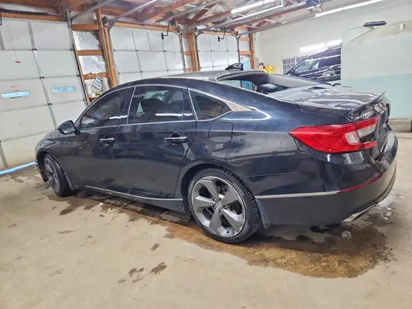 1HGCV1F91JA175266 2018 HONDA ACCORD - Image 2