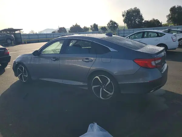 1HGCV1F91JA191502 2018 HONDA ACCORD - Image 2