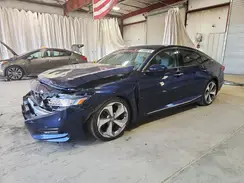 1HGCV1F92JA006132 2018 HONDA ACCORD