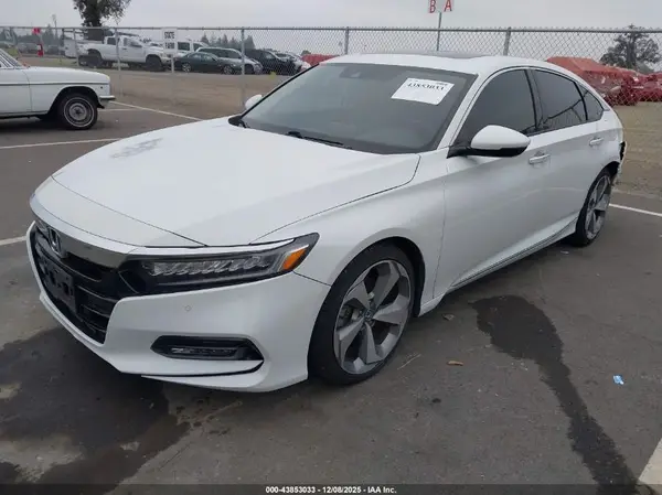 1HGCV1F92JA009077 2018 HONDA ACCORD - Image 2