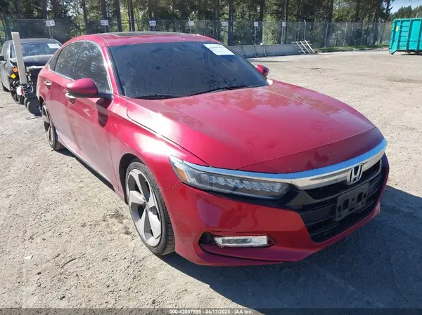 1HGCV1F92JA013971 2018 HONDA ACCORD - Image 1