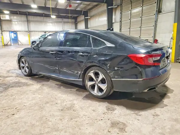 1HGCV1F92JA022055 2018 HONDA ACCORD - Image 2