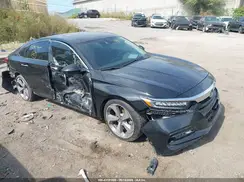 1HGCV1F92JA028695 2018 HONDA ACCORD
