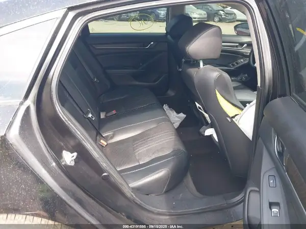 1HGCV1F92JA028695 2018 HONDA ACCORD - Image 8
