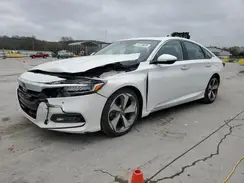 1HGCV1F92JA036957 2018 HONDA ACCORD