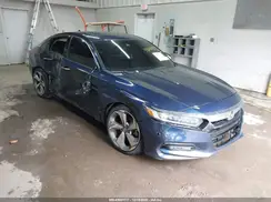 1HGCV1F92JA042130 2018 HONDA ACCORD