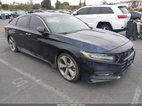 1HGCV1F92JA047778 2018 HONDA ACCORD - Image 1