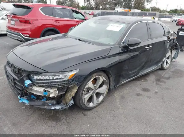 1HGCV1F92JA047778 2018 HONDA ACCORD - Image 2