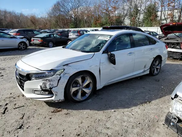 1HGCV1F92JA067450 2018 HONDA ACCORD - Image 1