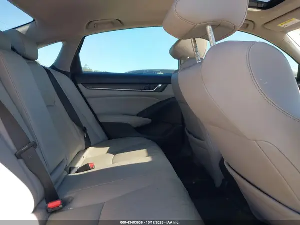 1HGCV1F92JA072843 2018 HONDA ACCORD - Image 8