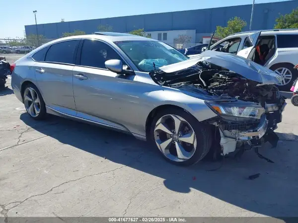 1HGCV1F92JA076522 2018 HONDA ACCORD - Image 1