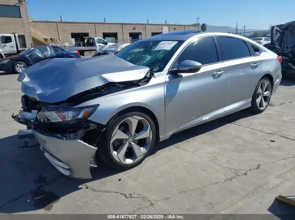 1HGCV1F92JA076522 2018 HONDA ACCORD - Image 2