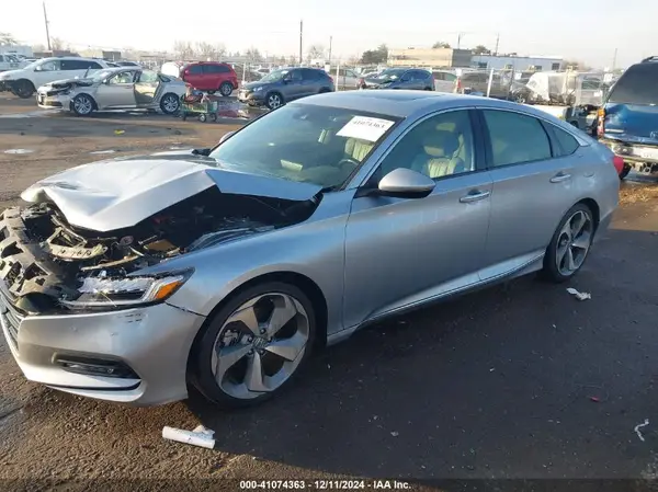 1HGCV1F92JA077752 2018 HONDA ACCORD - Image 2