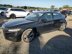 1HGCV1F92JA080294 2018 HONDA ACCORD