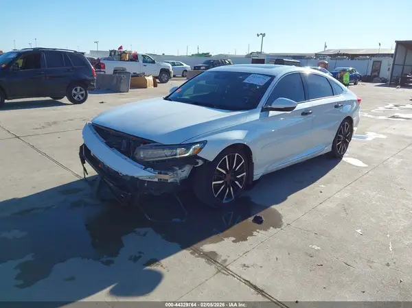 1HGCV1F92JA085589 2018 HONDA ACCORD - Image 2
