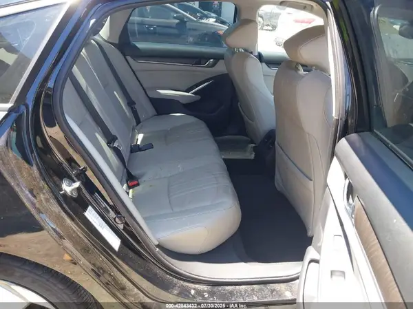 1HGCV1F92JA100821 2018 HONDA ACCORD - Image 8