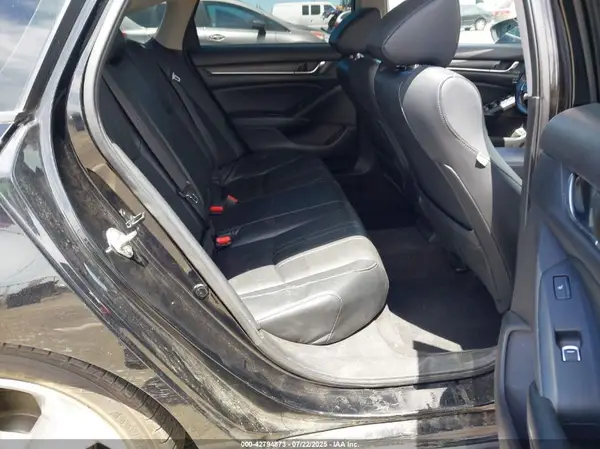 1HGCV1F92JA109003 2018 HONDA ACCORD - Image 8