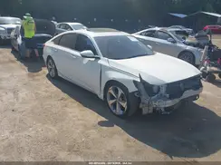 1HGCV1F92JA119434 2018 HONDA ACCORD