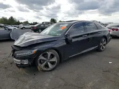 1HGCV1F92JA156824 2018 HONDA ACCORD