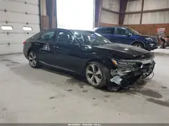 1HGCV1F92JA157973 2018 HONDA ACCORD