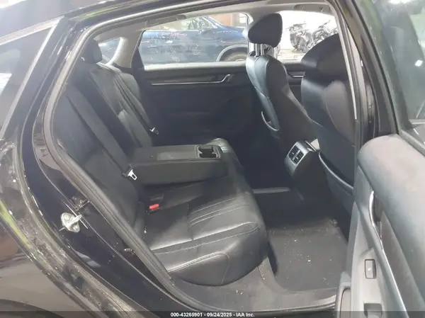 1HGCV1F92JA157973 2018 HONDA ACCORD - Image 8