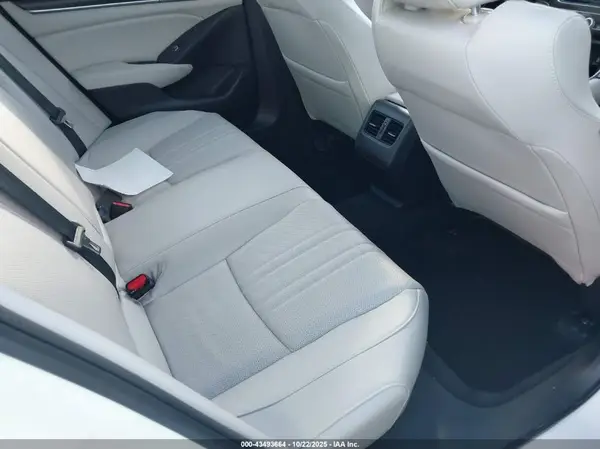 1HGCV1F92JA165376 2018 HONDA ACCORD - Image 8