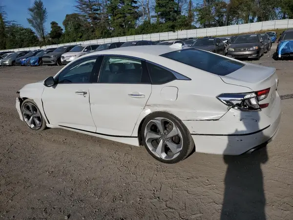 1HGCV1F92JA196725 2018 HONDA ACCORD - Image 2