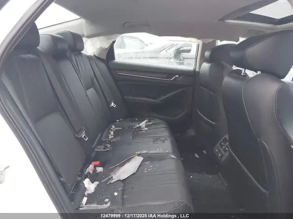 1HGCV1F92JA807384 2018 HONDA ACCORD - Image 8