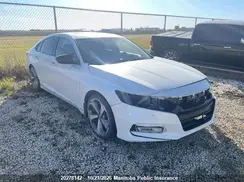 1HGCV1F92JA810608 2018 HONDA ACCORD