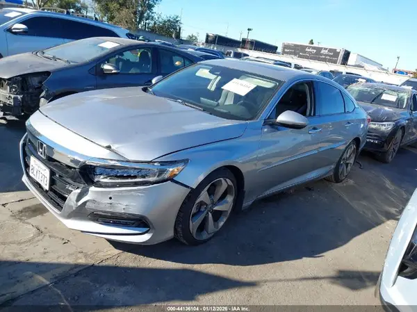 1HGCV1F93JA019276 2018 HONDA ACCORD - Image 2