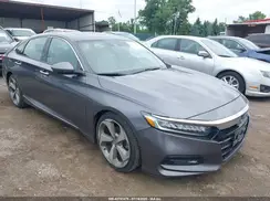 1HGCV1F93JA037423 2018 HONDA ACCORD