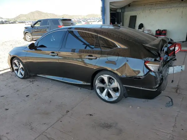1HGCV1F93JA038667 2018 HONDA ACCORD - Image 2