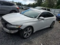 1HGCV1F93JA042413 2018 HONDA ACCORD