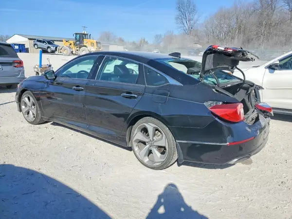 1HGCV1F93JA043657 2018 HONDA ACCORD - Image 2