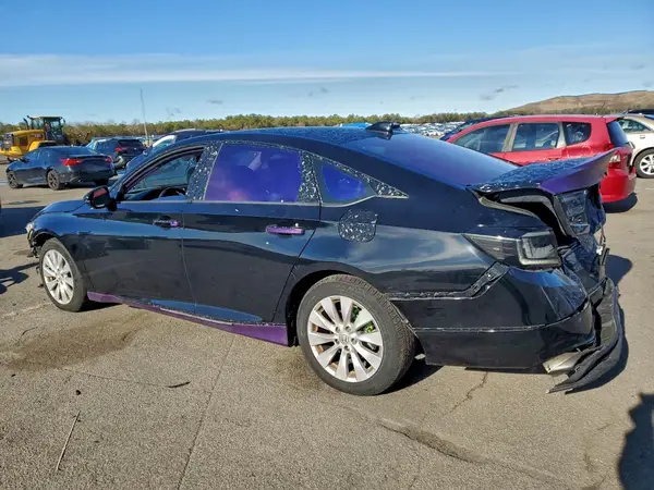 1HGCV1F93JA085066 2018 HONDA ACCORD - Image 2