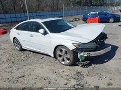 1HGCV1F93JA136050 2018 HONDA ACCORD