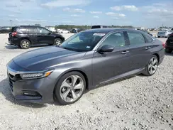 1HGCV1F93JA149932 2018 HONDA ACCORD