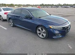 1HGCV1F93JA185586 2018 HONDA ACCORD
