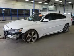 1HGCV1F93JA218909 2018 HONDA ACCORD