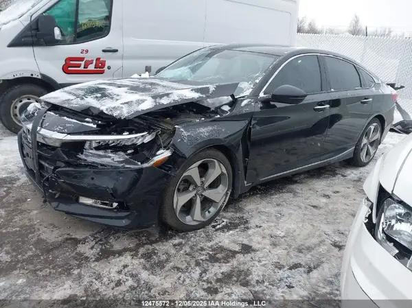 1HGCV1F93JA810648 2018 HONDA ACCORD - Image 2