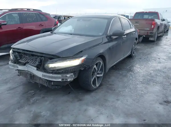 1HGCV1F93JA810682 2018 HONDA ACCORD - Image 2
