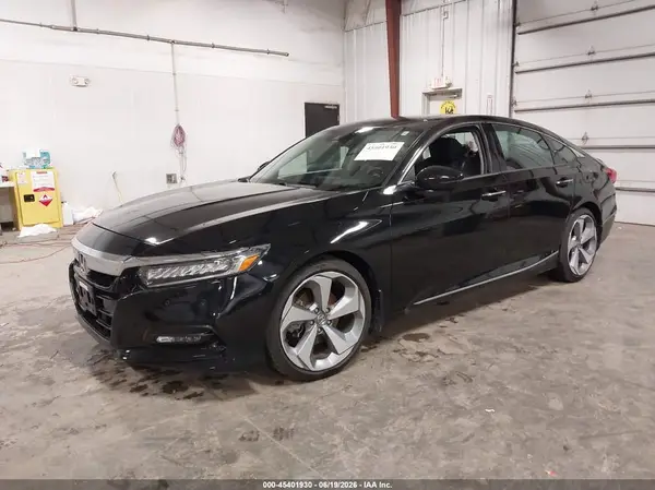1HGCV1F94JA006780 2018 HONDA ACCORD - Image 2