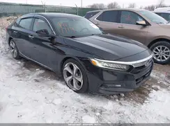 1HGCV1F94JA026284 2018 HONDA ACCORD