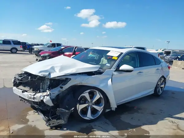 1HGCV1F94JA026964 2018 HONDA ACCORD - Image 2