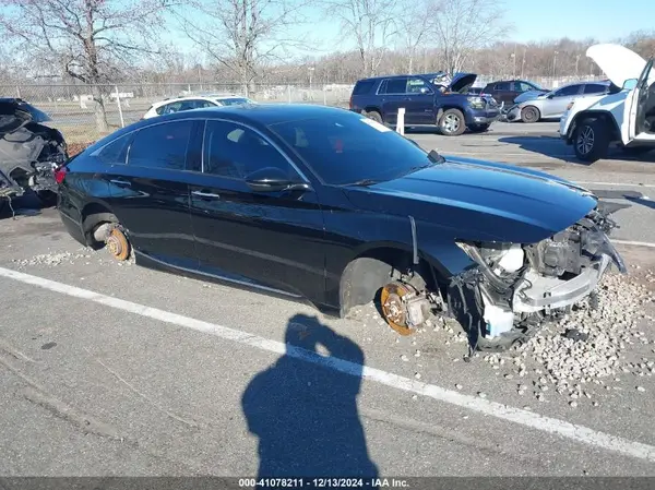 1HGCV1F94JA028732 2018 HONDA ACCORD - Image 1